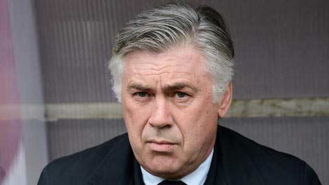 “Bố già” Ancelotti giúp Bayern lập lại trật tự