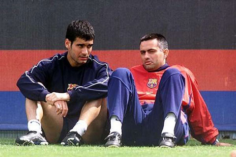 Guardiola và Mourinho là bạn bè thời làm việc chung ở Barca