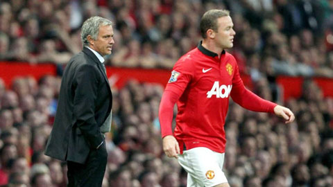 Mourinho và khổ nhục kế nhằm hạ bệ Rooney