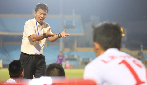 HLV Hoàng Anh Tuấn không thiết ăn uống sau trận thua U19 Australia