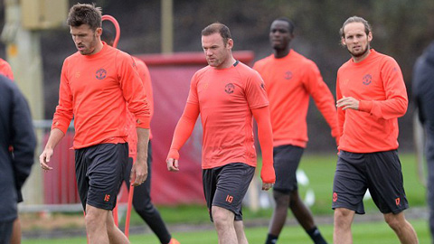 Rooney nhiều khả năng dự bị dù M.U gặp đội yếu ở Europa League