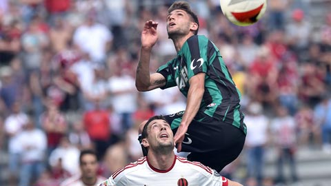 Hạt nhân của Sassuolo (trên) và Milan đều là những cầu thủ Italia