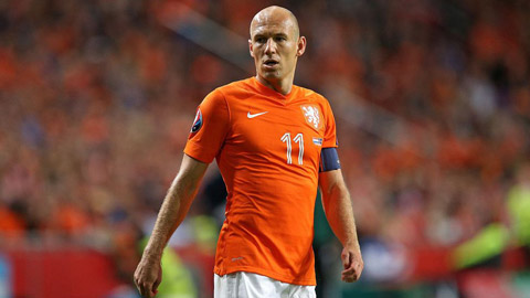Hà Lan mất Robben ở cuộc chạm trán với Pháp và Belarus