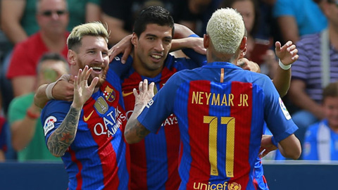 Neymar tiết lộ chuyện rủ rê Suarez nhuộm tóc vàng