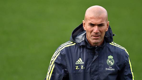 Zidane coi nhẹ việc bị Real sa thải
