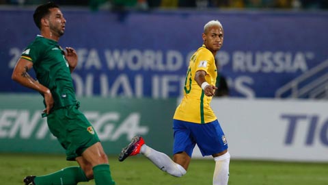 Neymar ăn mừng bàn thắng mở tỷ số vào lưới Bolivia