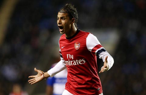 Chamakh trong màu áo Arsenal