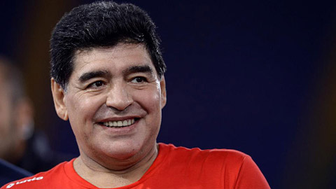 Maradona bị mafia gây khó dễ chuyện làm HLV