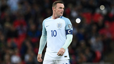 Rooney sẽ cân nhắc gợi ý của Defoe?