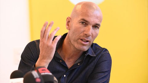 HLV Zidane không bận tâm đến những lời chỉ trích