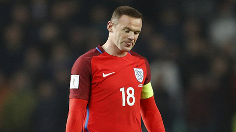Rooney mất suất đá chính ở M.U lẫn ĐT Anh