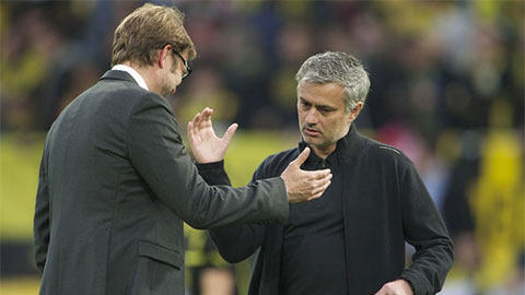 Mourinho và Klopp nói gì trước trận derby nước Anh?
