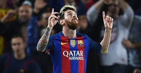 Messi lại đi vào lịch sử Champions League