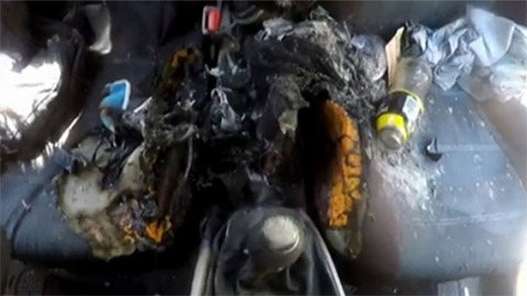 Chiếc xe của Mat Jones sau vụ iPhone 7 bốc cháy