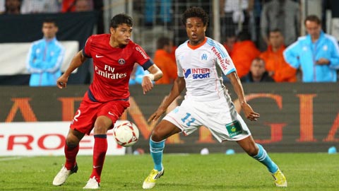 PSG (trái) đã thắng Marseille trong cả 10 lần đối đầu gần đây