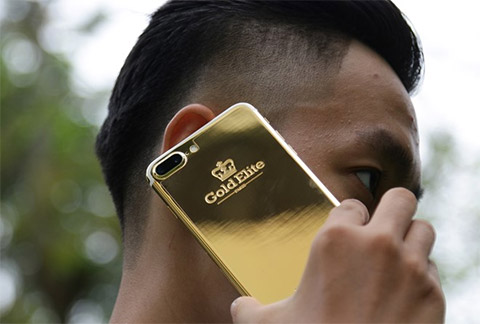 iPhone 7 mạ vàng 24K được hét giá lên tới 180 triệu đồng