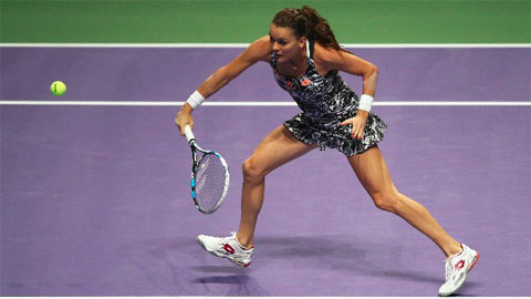 ĐKVĐ Radwanska thua sốc trận đầu WTA Finals