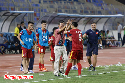 Sự tâm huyết của HLV Hoàng Anh Tuấn giúp U19 Việt Nam có giải đấu thành công