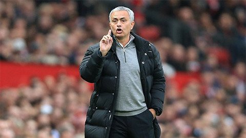 Mourinho vẫn thấp thỏm chờ đợi án phạt từ FA