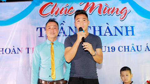 Người hùng U19 Việt Nam được quê nhà mở tiệc linh đình