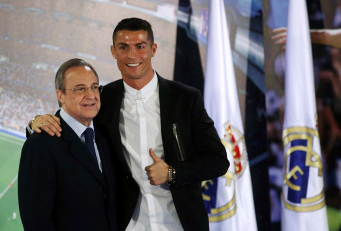 Cristiano Ronaldo (Real) - Kí hợp đồng mới 5 năm đến 2021