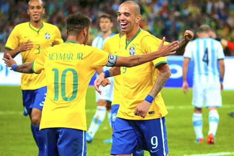 Neymar và các đồng đội nhiều khả năng sẽ có chiến thắng trước Argentina