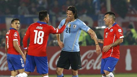 Chile phải thắng Uruguay nếu không muốn bị đánh bật khỏi Top 5