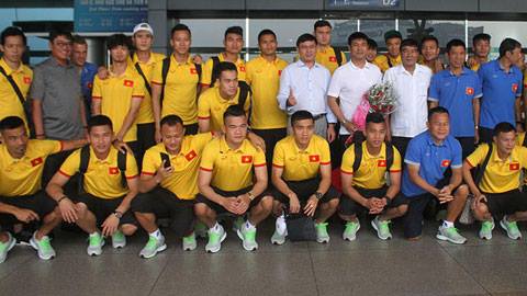 Sáng nay, ĐT Việt Nam lên đường đi Myanmar dự AFF Suzuki Cup