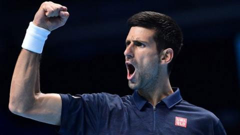 Djokovic giành vé sớm vào bán kết ATP World Tour Finals