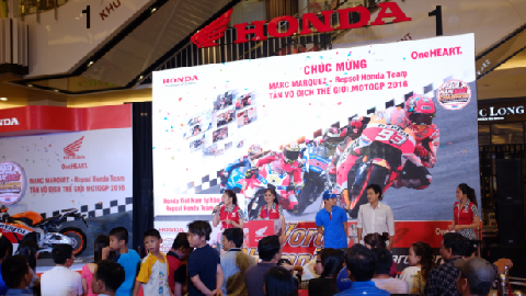 Honda Việt Nam ăn mừng chiến thắng của Marc Marquez 93