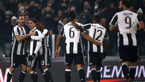 Juventus có chiến thắng dễ dàng trên sân nhà
