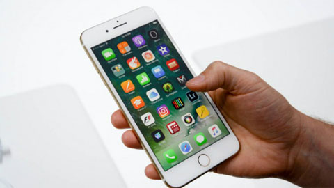 Apple cố tình “kiềm chế sức mạnh” của iPhone 7