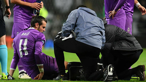 Chấn thương mắt cá, Bale bỏ ngỏ khả năng dự Siêu kinh điển