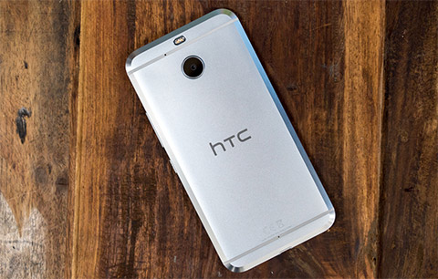 Sản phẩm có vẻ ngoài tương tự chiếc smartphone cao cấp HTC 10
