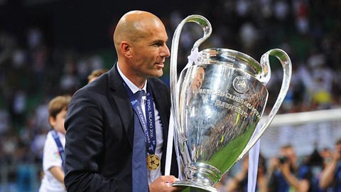 Zidane vừa vô địch Champions League 2015/16 cùng Real