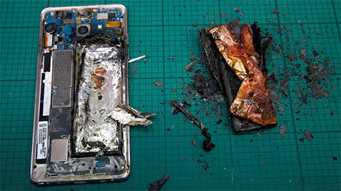 Note7 liên tiếp phát nổ sau khi thay pin, khiến hãng điện tử Hàn Quốc phải khai tử dòng sản phẩm này