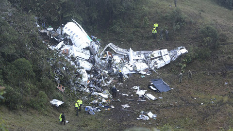 Hiện trường thảm kịch rơi máy bay của CLB Chapecoense