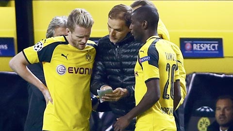 Tuchel bất thường khiến Dortmund thất thường
