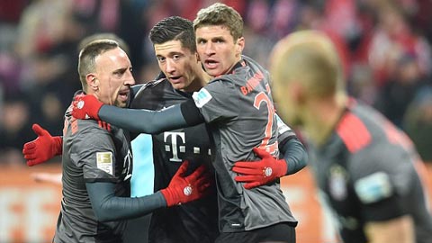 Bayern tạm thời đòi lại ngôi đầu bảng từ Leipzig