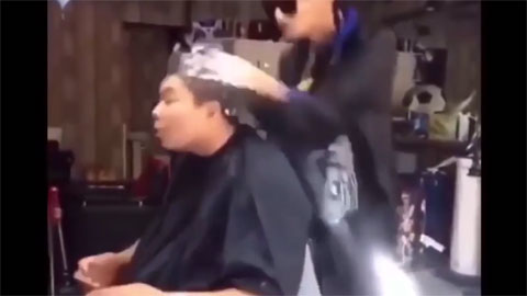 Thanh niên vào nhầm tiệm cắt tóc Cương thi
