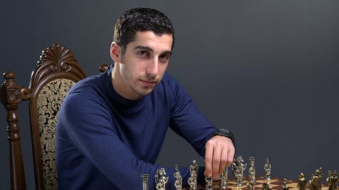 Mkhitaryan rất sáng dạ trong đường học hành