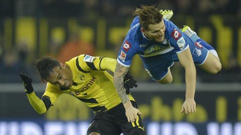 Làm khách một Hoffenheim vẫn đang bất bại, Dortmund (áo vàng) khó có chiến thắng ra về