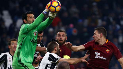 Buffon có trận giữ sạch lưới thứ 200 cho Juventus