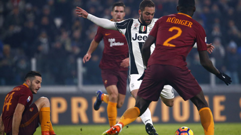 Higuain tiếp tục đóng góp vào thành công của Juventus bằng những pha lập công
