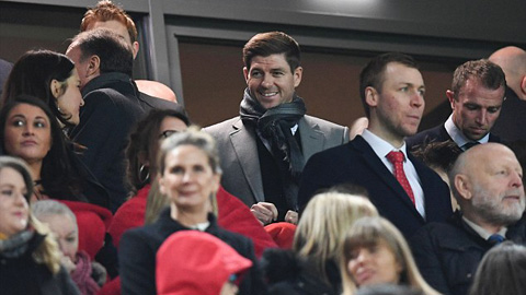 Đây là lần hiếm hoi Gerrard dự khán mà Liverpool thắng tưng bừng