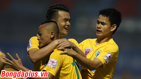 FLC Thanh Hóa sẵn sàng lên ngôi vô địch V.League 2017
