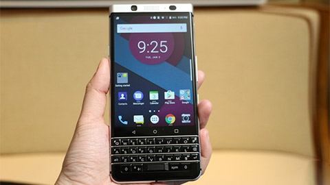 BlackBerry Mercury với thiết kế ‘độc nhất vô nhị’ được trình làng