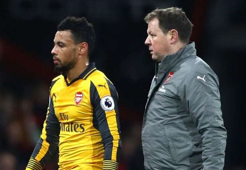 Arsenal sẽ mất Coquelin trong 4 tuần