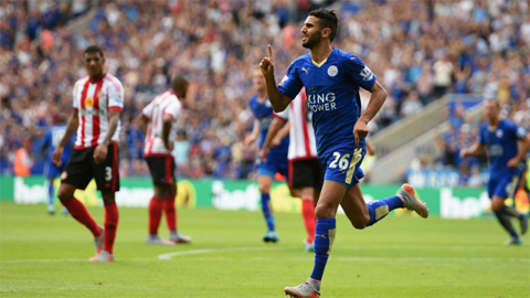 Mahrez gây ấn tượng khi đóng góp 2 bàn vào thắng lợi 4-2 của Leicester trước Sunderland trong trận mở màn giải Ngoại hạng Anh mùa trước