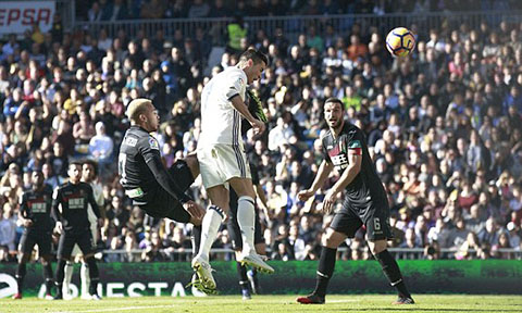 Ronaldo có bàn thắng đầu tiên trong năm 2017